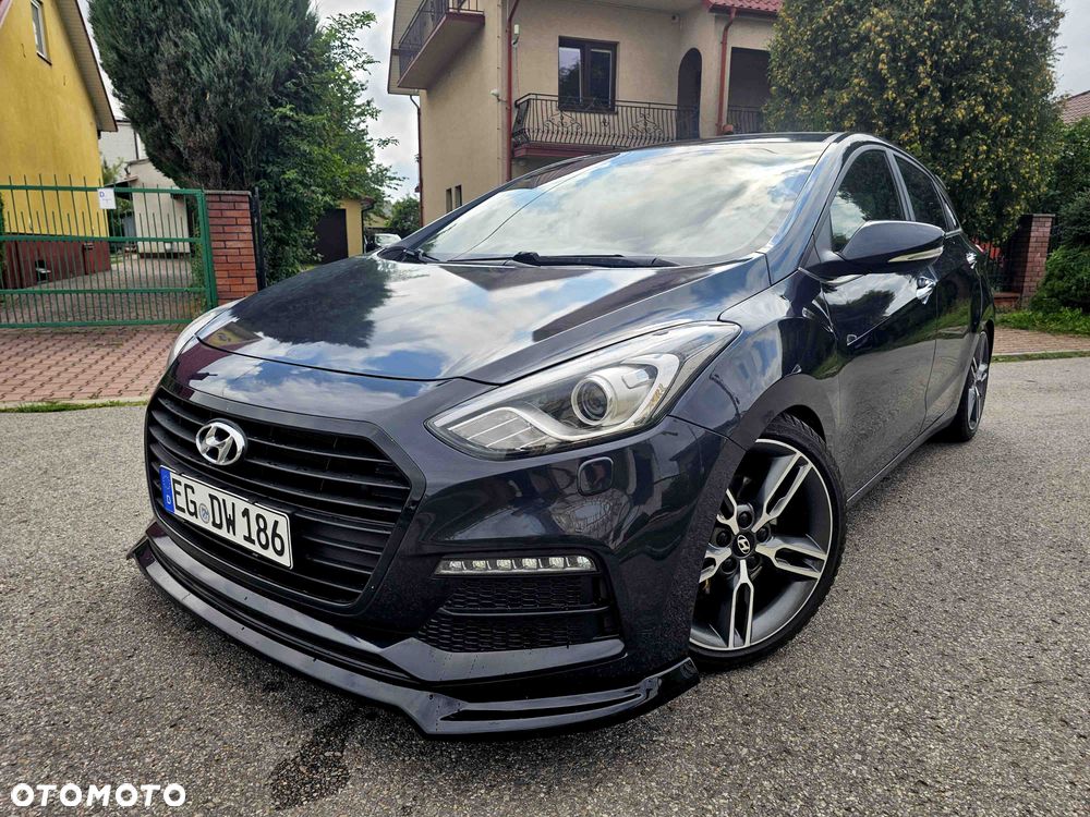 Hyundai i30 1.6 T GDI Turbo - 1