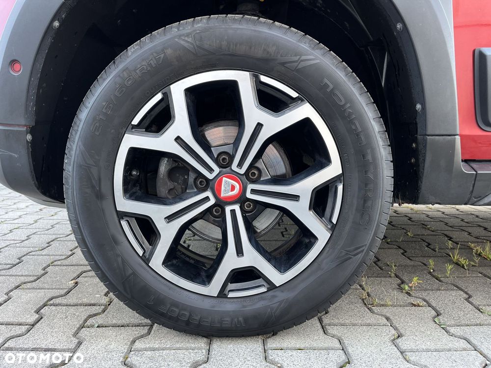 Dacia Duster 1.3 TCe FAP Techroad - 18