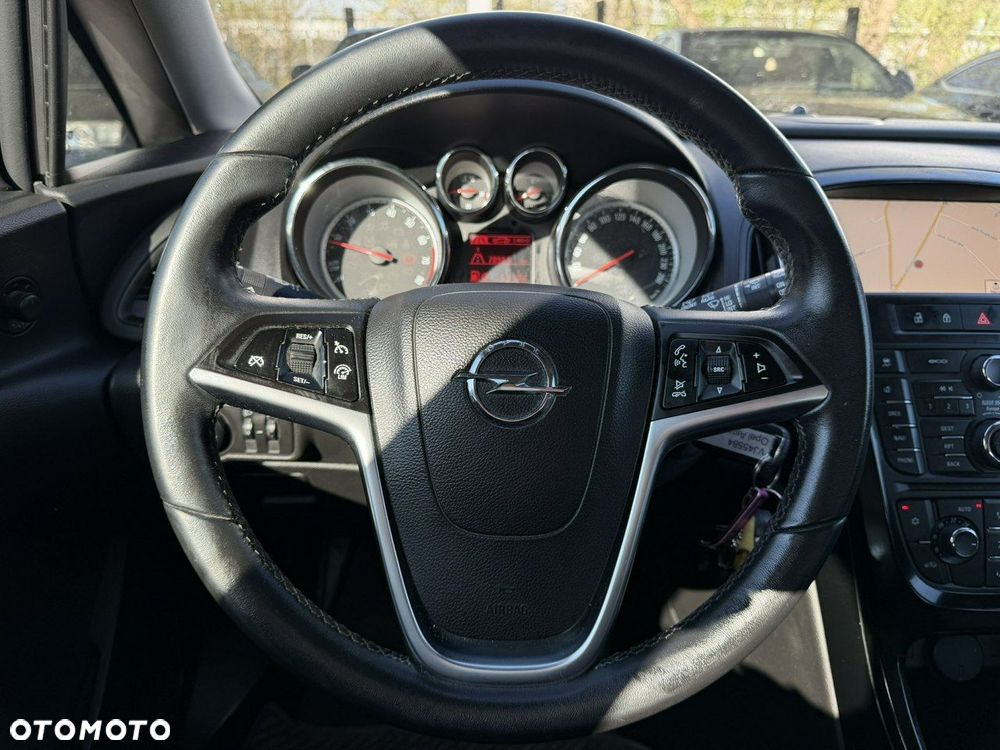 Opel Astra 1.4 T Cosmo - 18