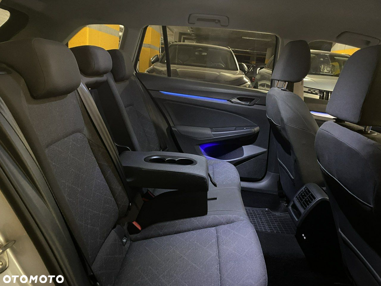 Volkswagen Golf - 13