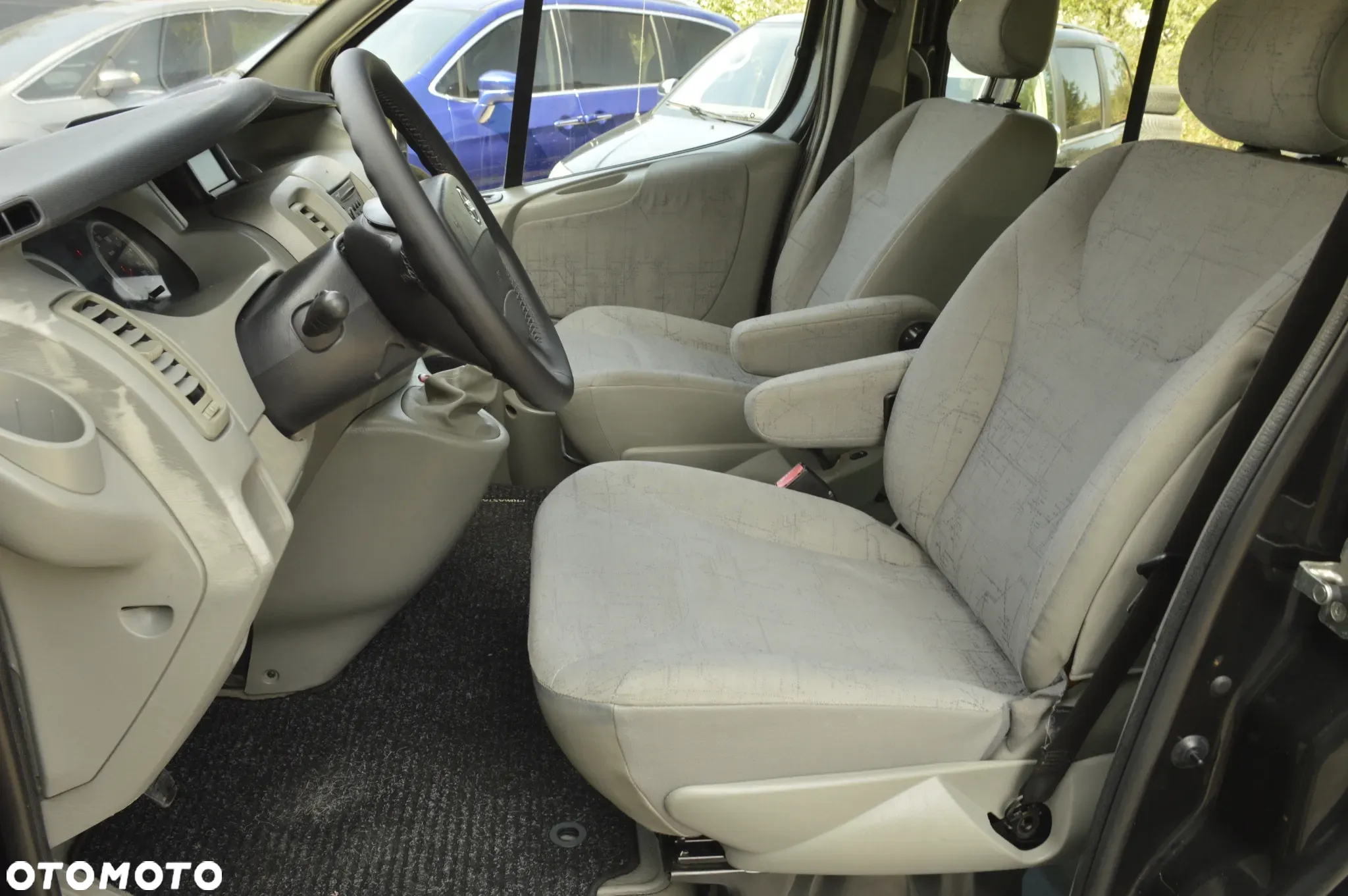 Opel Vivaro - 13