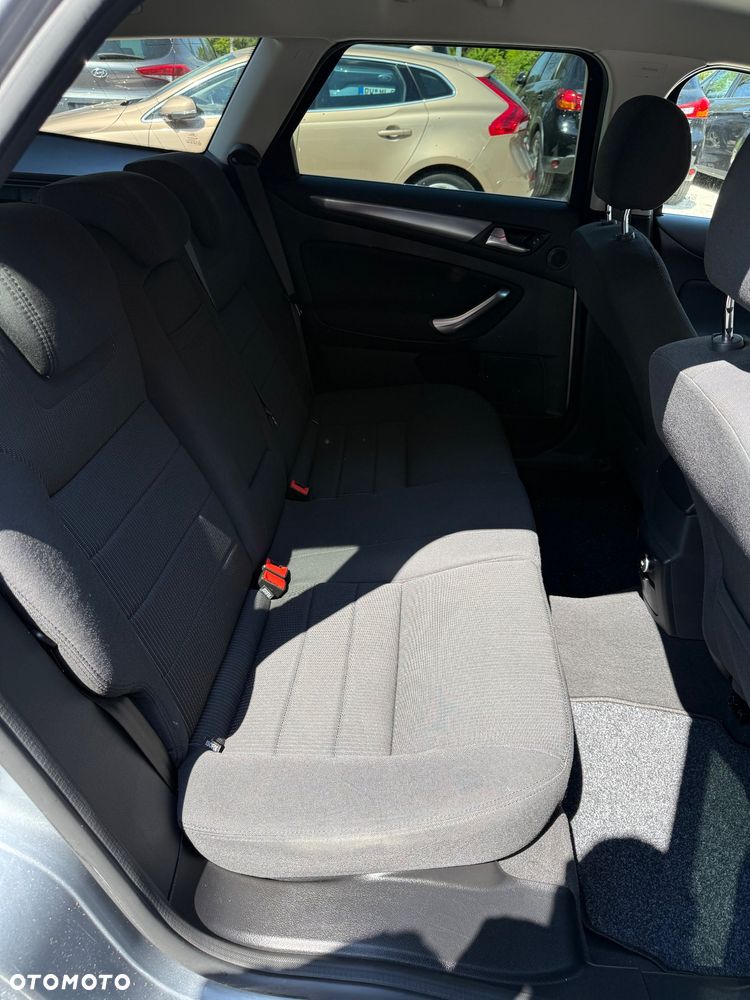 Ford Mondeo SW 2.0 TDCi Business Edition - 10