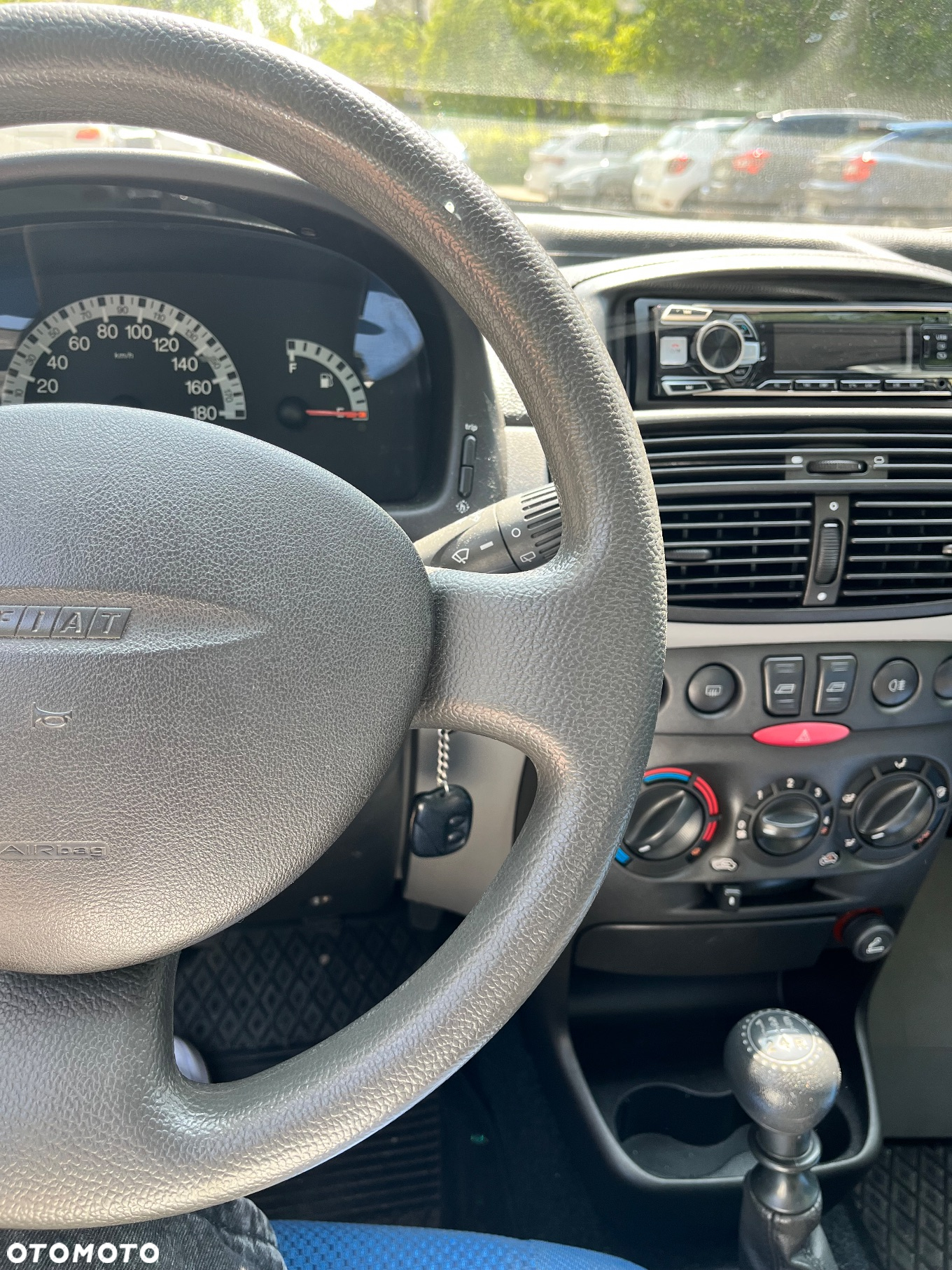 Fiat Punto 1.2 8V - 10