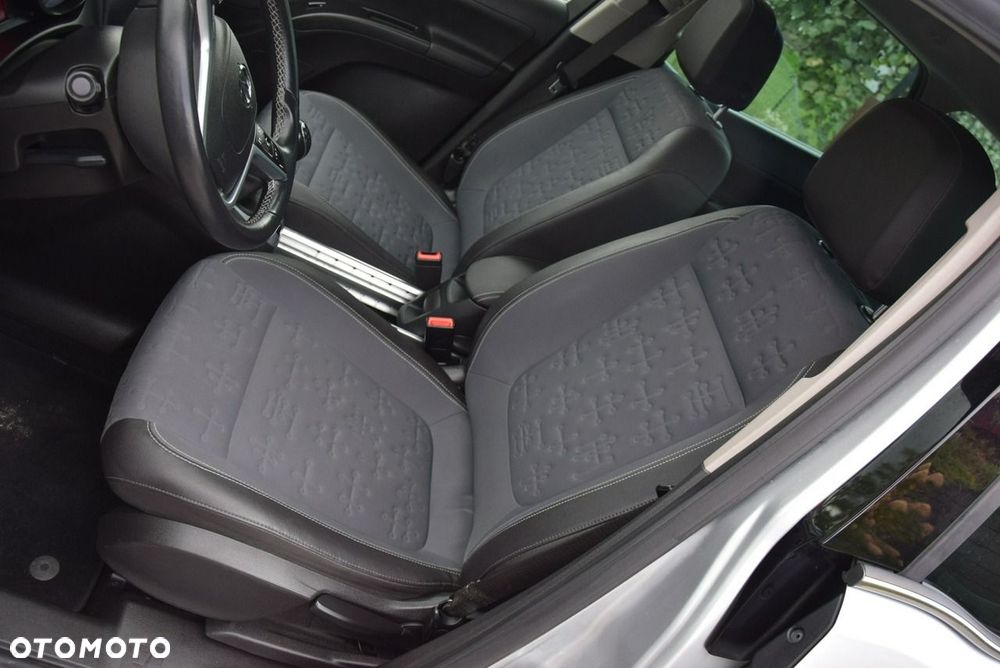 Opel Meriva 1.4 Innovation - 32