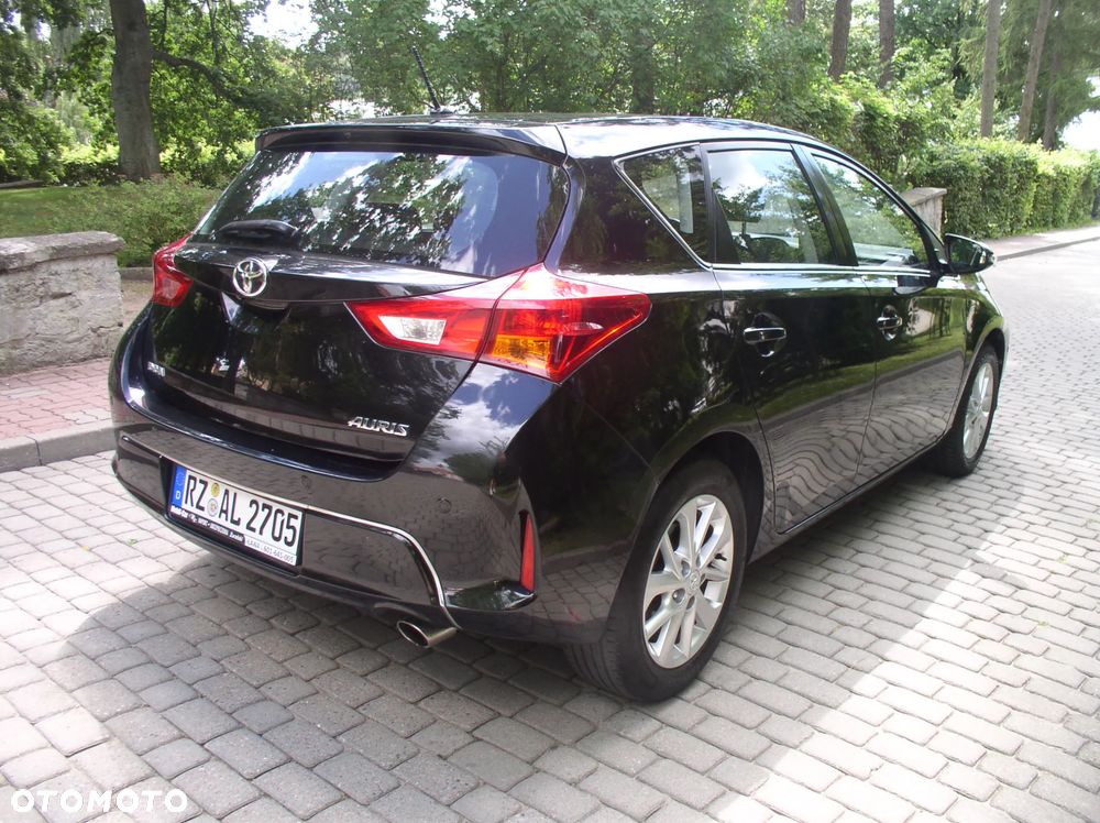 Toyota Auris 1.6 Valvematic Executive - 34