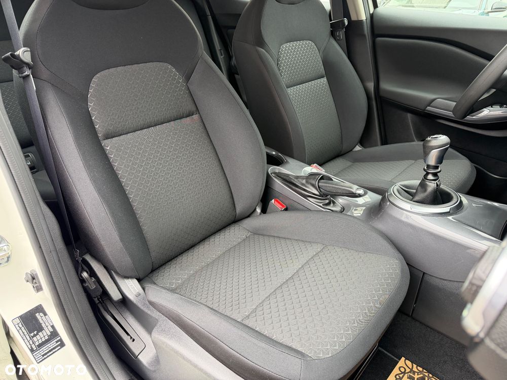 Nissan Juke 1.0 DIG-T DCT Acenta - 10