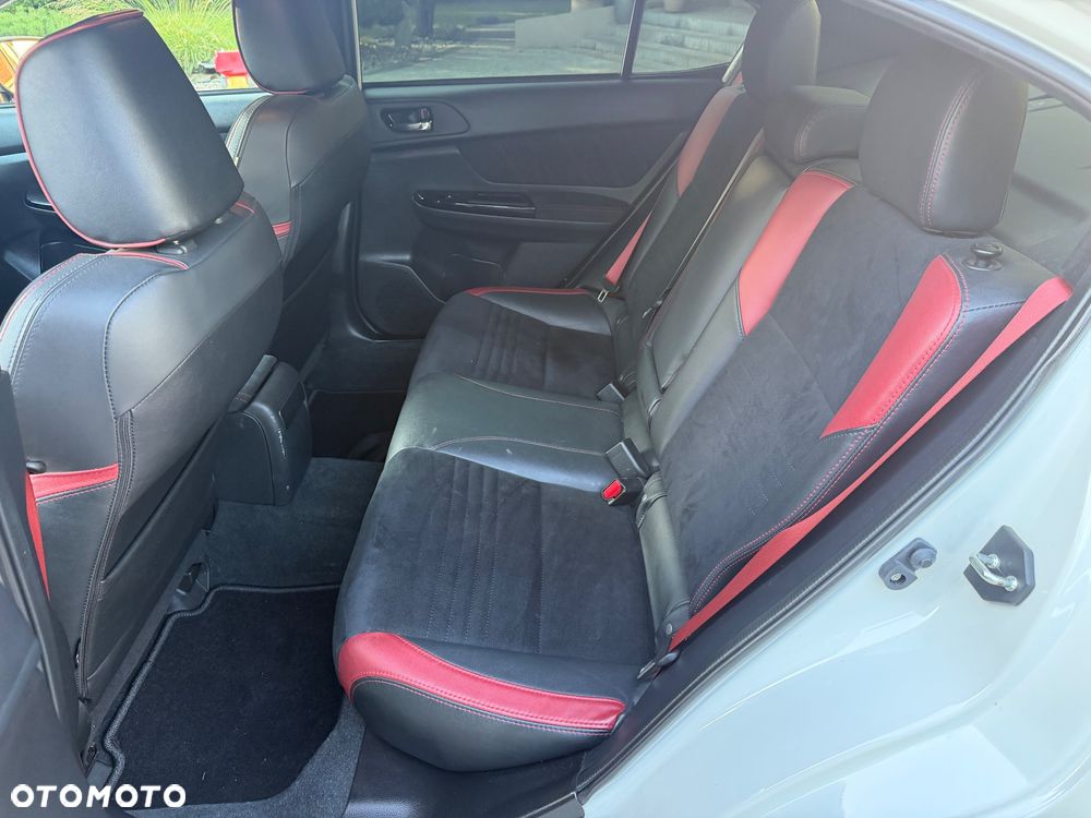 Subaru WRX STI 2.5 Exclusive - 16