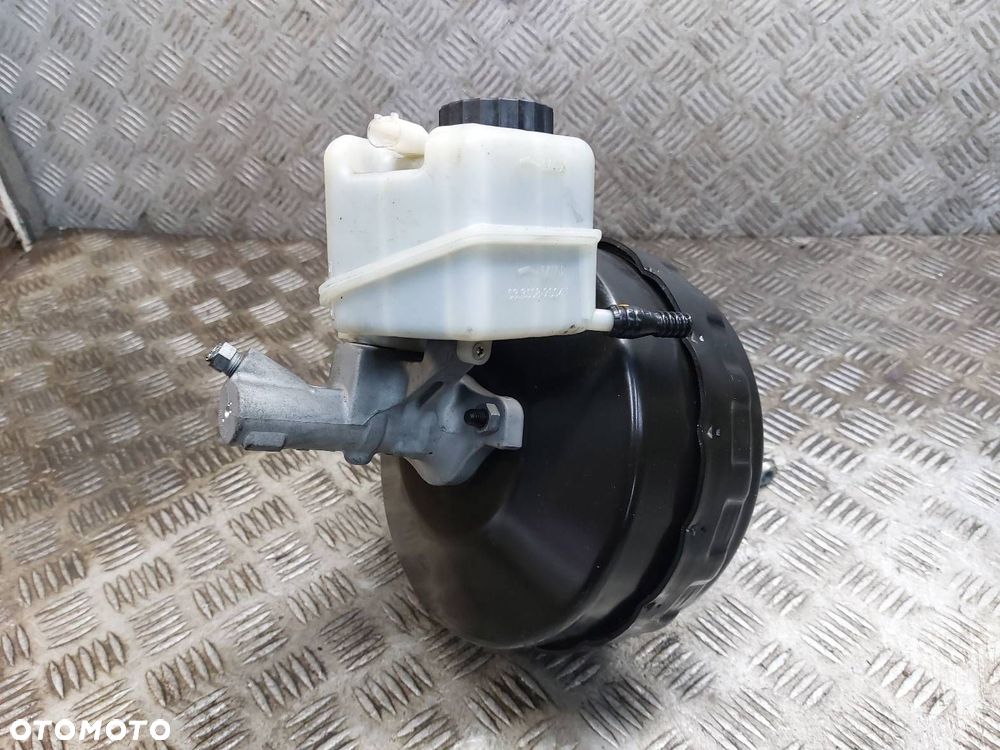 SERWO + POMPA HAMULCOWA MERCEDES-BENZ W204 C220 2044301130 - 1