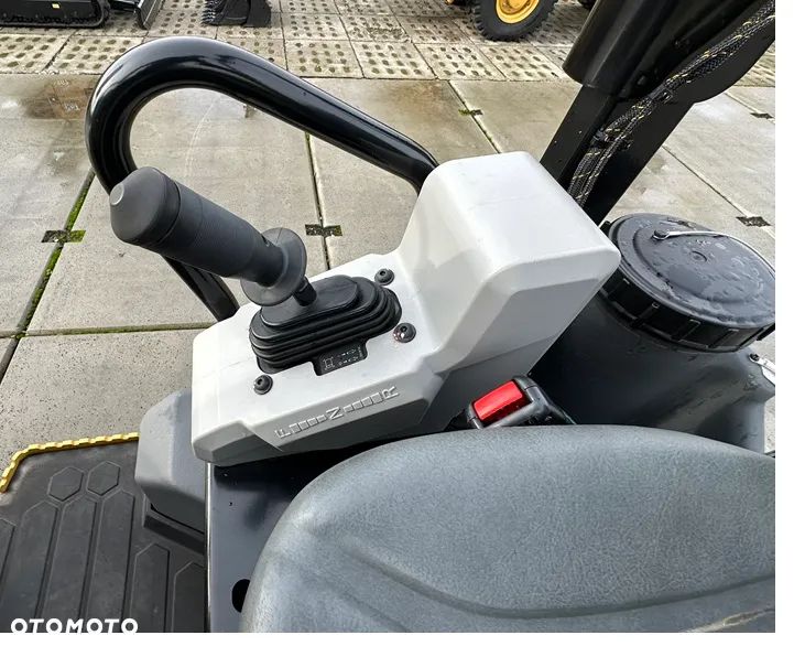 Caterpillar CB 2.5 GC - 25