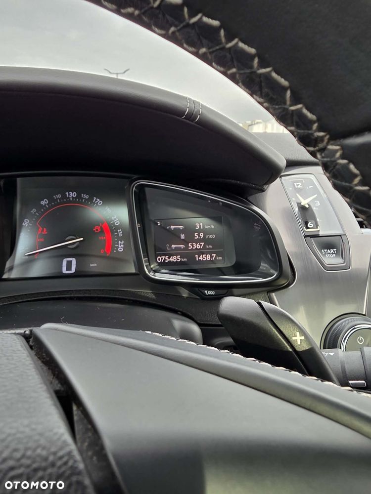 Citroën DS5 Hybrid4 EGS6 Pure Pearl - 15