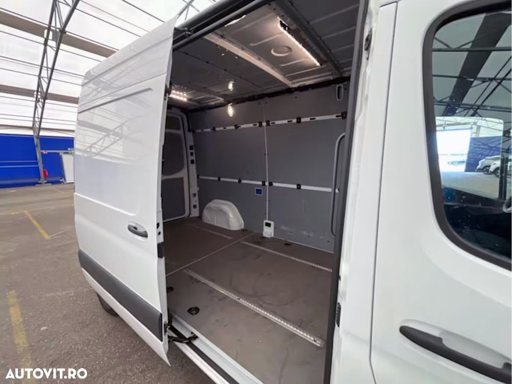 Mercedes-Benz eSprinter 312 FWD - 8
