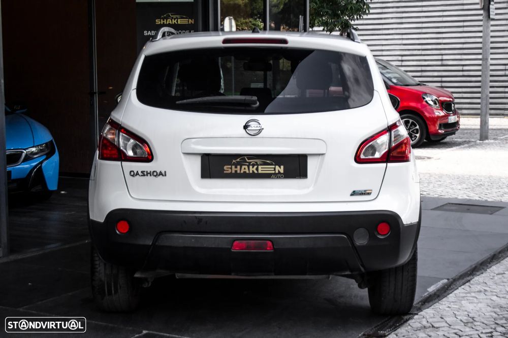 Nissan Qashqai 1.6 dCi N-Connecta - 8