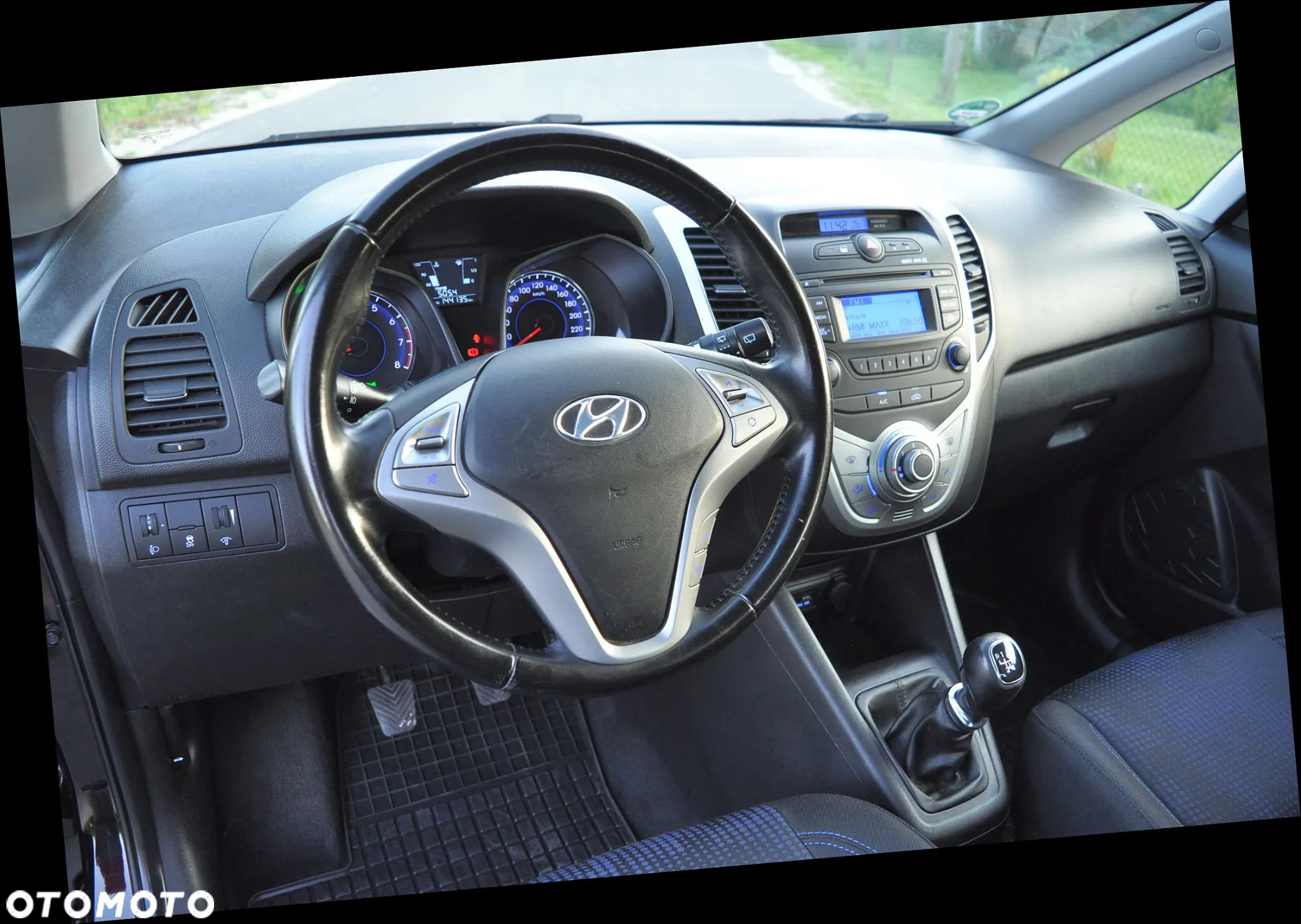 Hyundai ix20 1.4 blue Comfort - 20