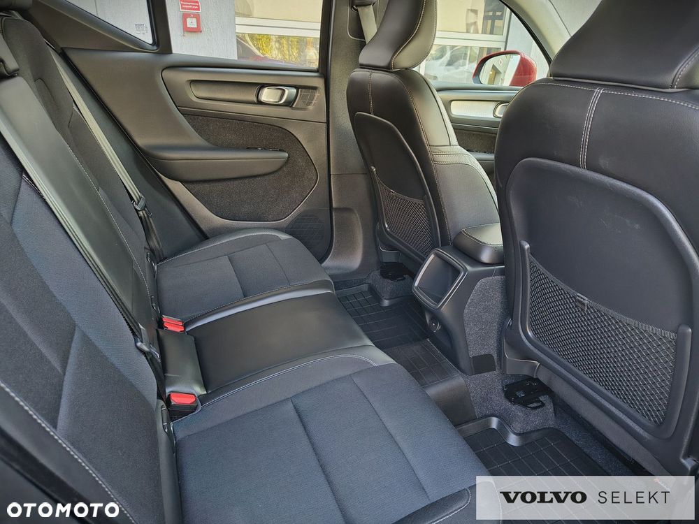 Volvo XC 40 - 26