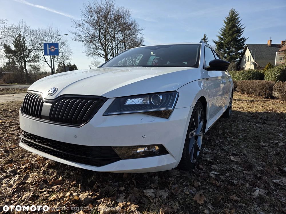 Skoda Superb 2.0 TDI Sportline DSG - 14