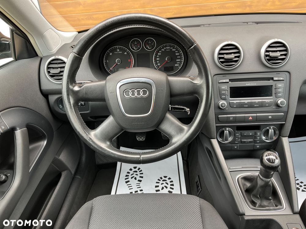 Audi A3 3-drzwiowe - 32