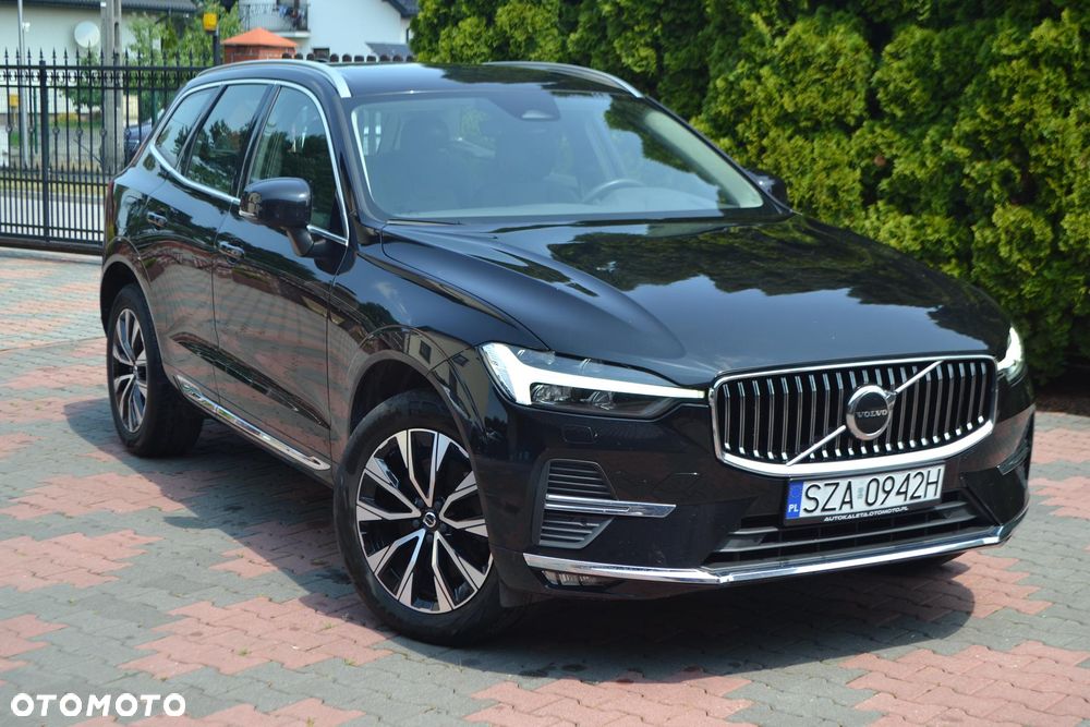 Volvo XC 60 B4 D Plus Bright - 2