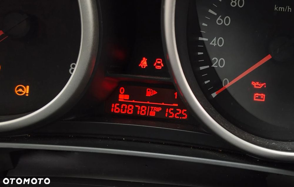Mazda 3 - 10
