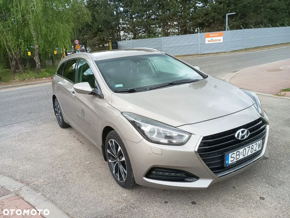 Hyundai i40 1.7 CRDi Business DCT - 2