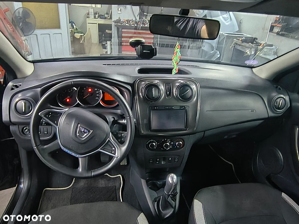 Dacia Sandero - 12
