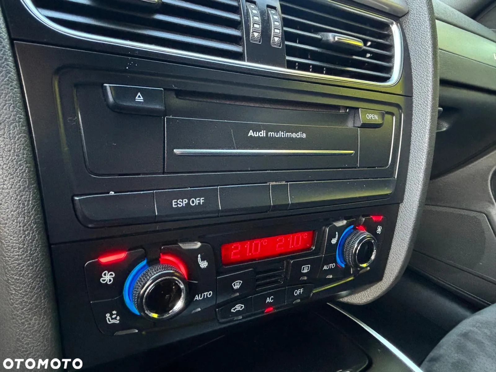 Audi A4 Avant 2.0 TDI DPF Quattro - 29