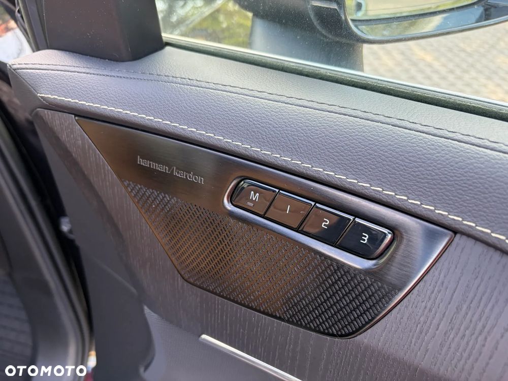 Volvo XC 90 B5 D AWD Inscription - 18