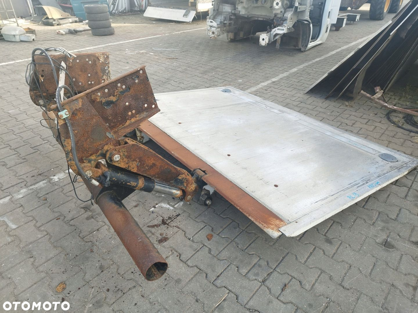 WINDA LADUNKOWA PLATFORMA SILOWNIKI POMPA 252CM X 180CM 750KG - 6