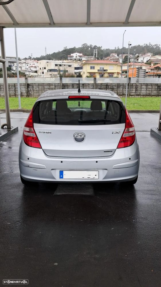 Hyundai i30 1.6 CRDI Blue Classic - 2