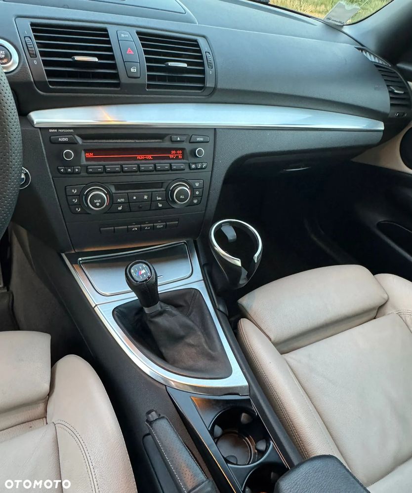 BMW Seria 1 118i Limited Edition Lifestyle mit M Sportpaket - 10