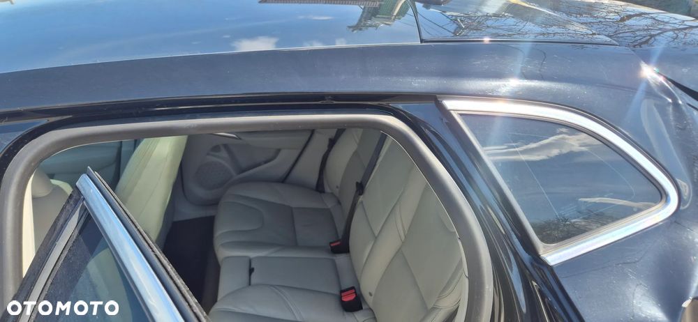 Volvo V40 D2 Base - 18