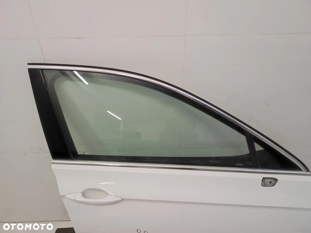 Drzwi prawe przód Volkswagen PASSAT B8 - 2