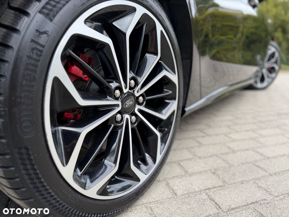 Ford Focus 1.5 EcoBlue Start-Stopp-System ST-LINE - 21