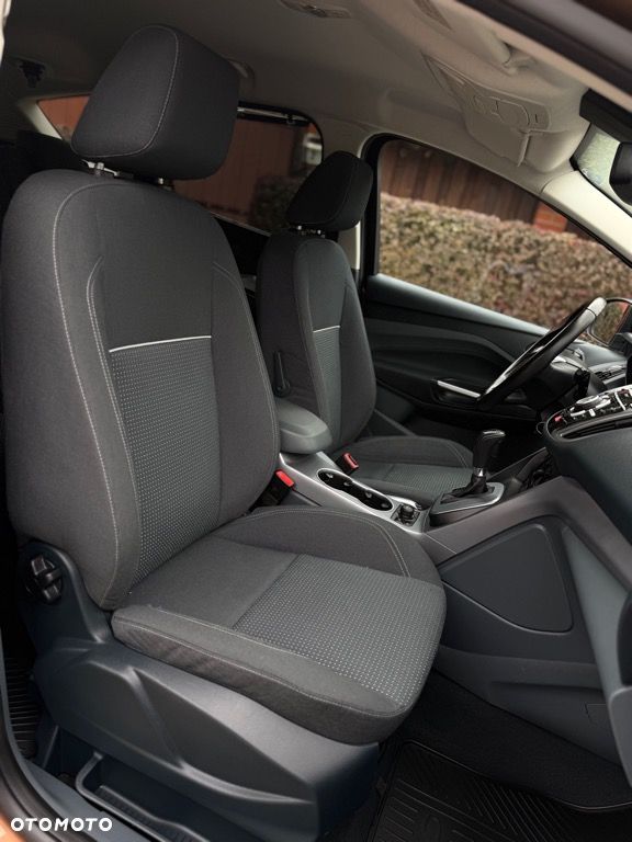 Ford C-MAX 2.0 TDCi Start-Stop-System Titanium - 33