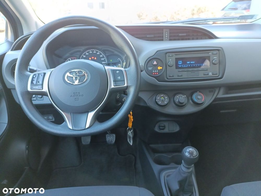 Toyota Yaris 1.5 Active - 14