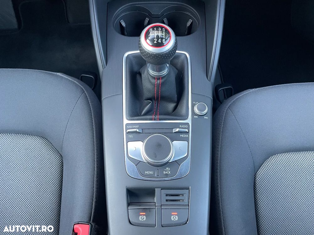 Audi A3 Sportback 30 TDI design - 24