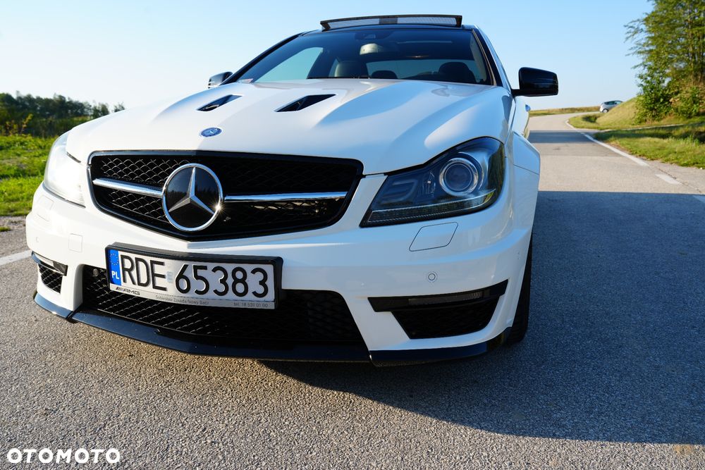 Mercedes-Benz Klasa C 63 AMG AMG SPEEDSHIFT MCT Edition 507 - 24