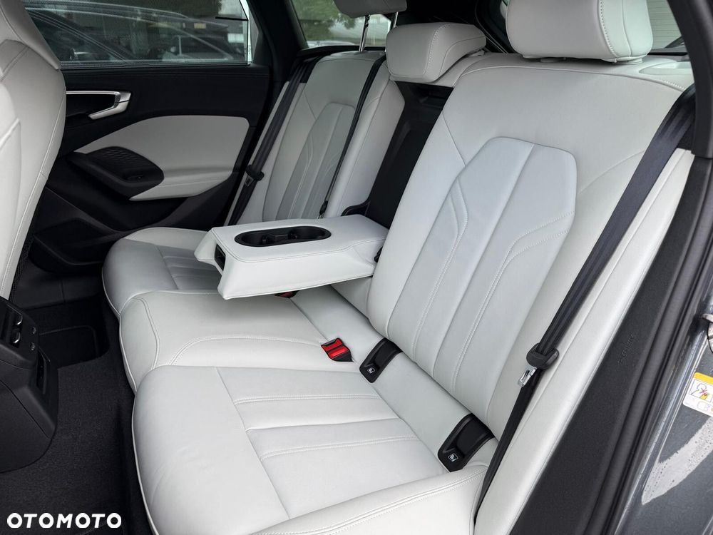 Audi A5 Avant TDI mHEV Quattro S tronic - 22