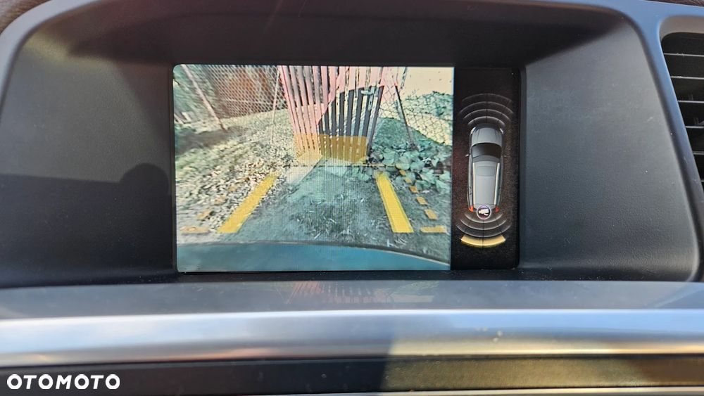 Volvo V60 D6 Plug-In-Hybrid AWD Geartronic Summum - 18