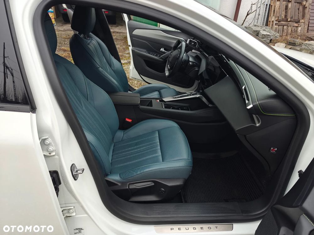 Peugeot 308 1.6 PureTech GPF GT S&S EAT8 - 13