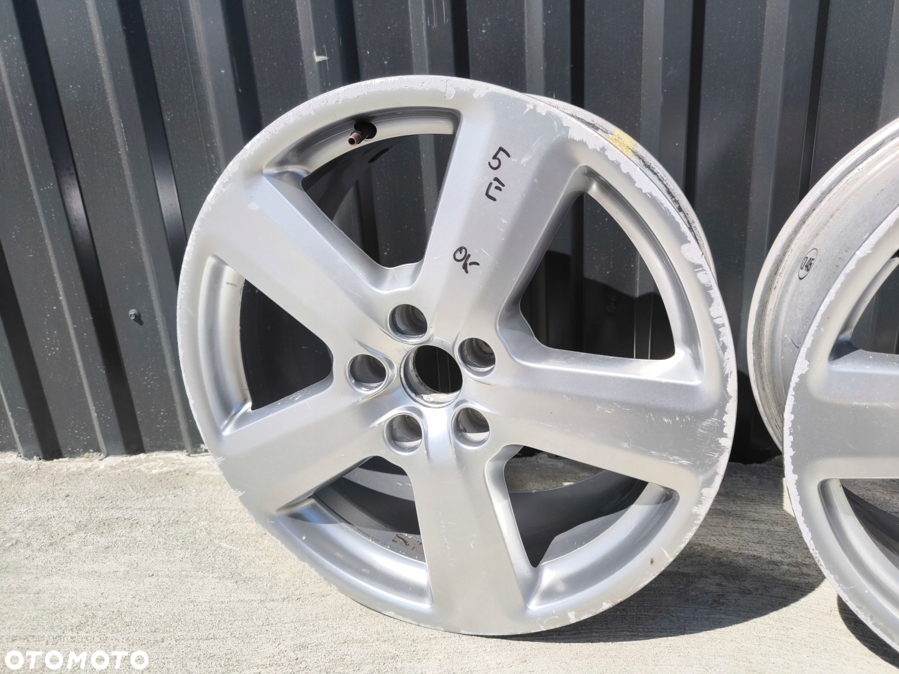 FELGA FELGI VW AUDI A3 A4 A6 ITP 8.0J R18 ET43 8E0601025AK *5E* - 5