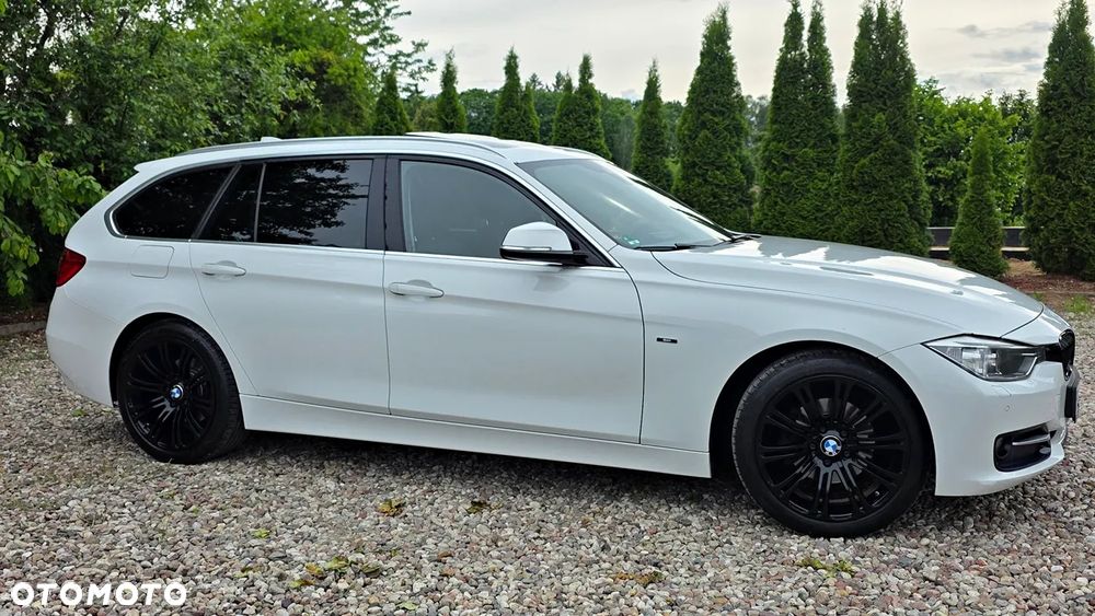 BMW Seria 3 318d Blue Performance Sport Line - 15