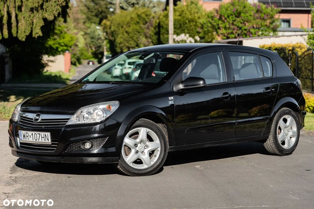 Opel Astra 1.6 Enjoy - 12