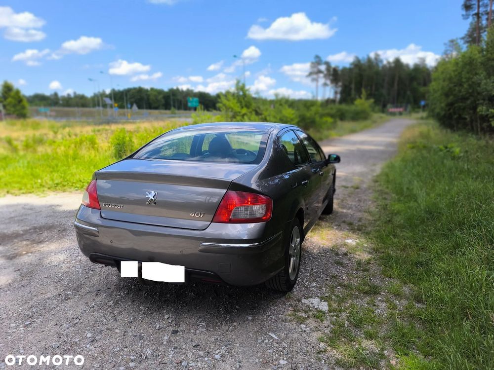 Peugeot 407 2.0 HDi Premium Navtech - 5