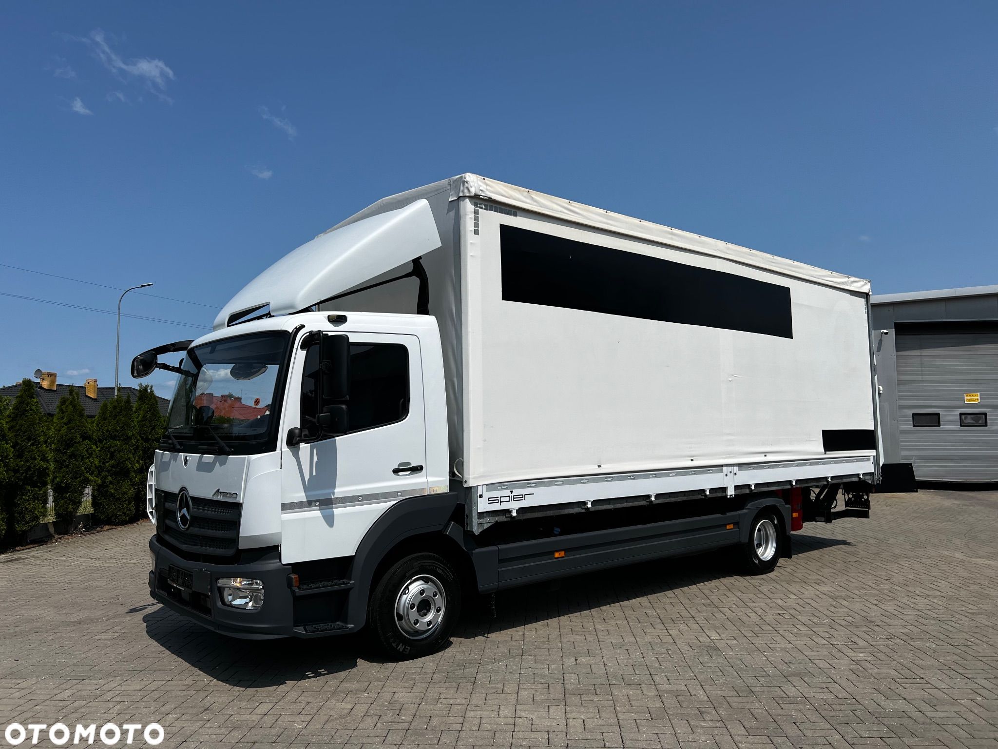 Mercedes-Benz ATEGO - 1