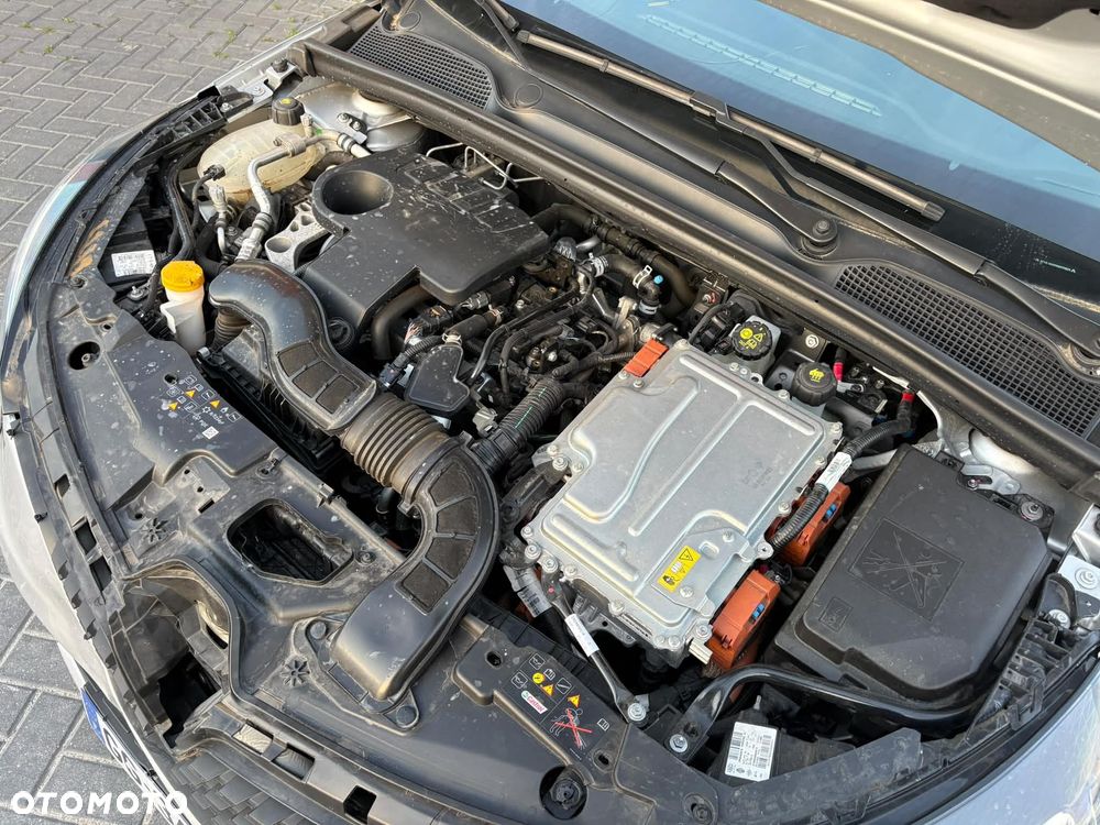 Renault Clio E-TECH 140 INTENS - 25
