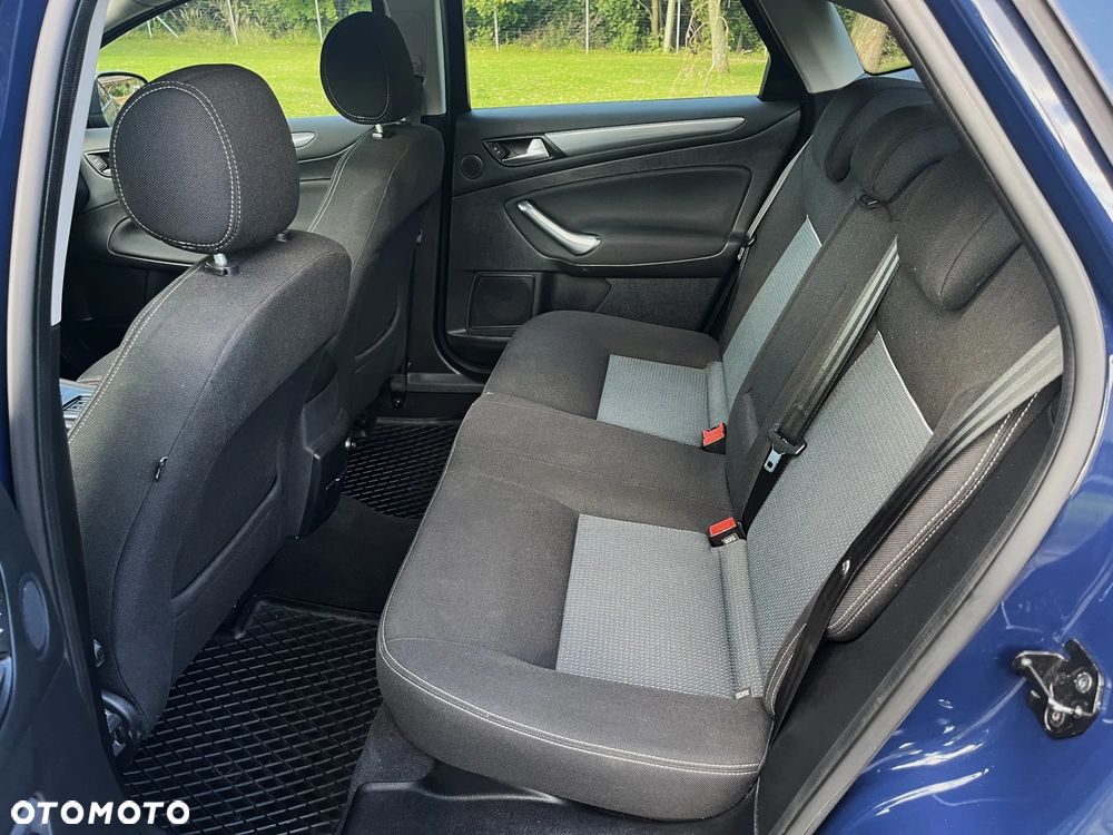 Ford Mondeo 2.0 Gold X Plus - 19