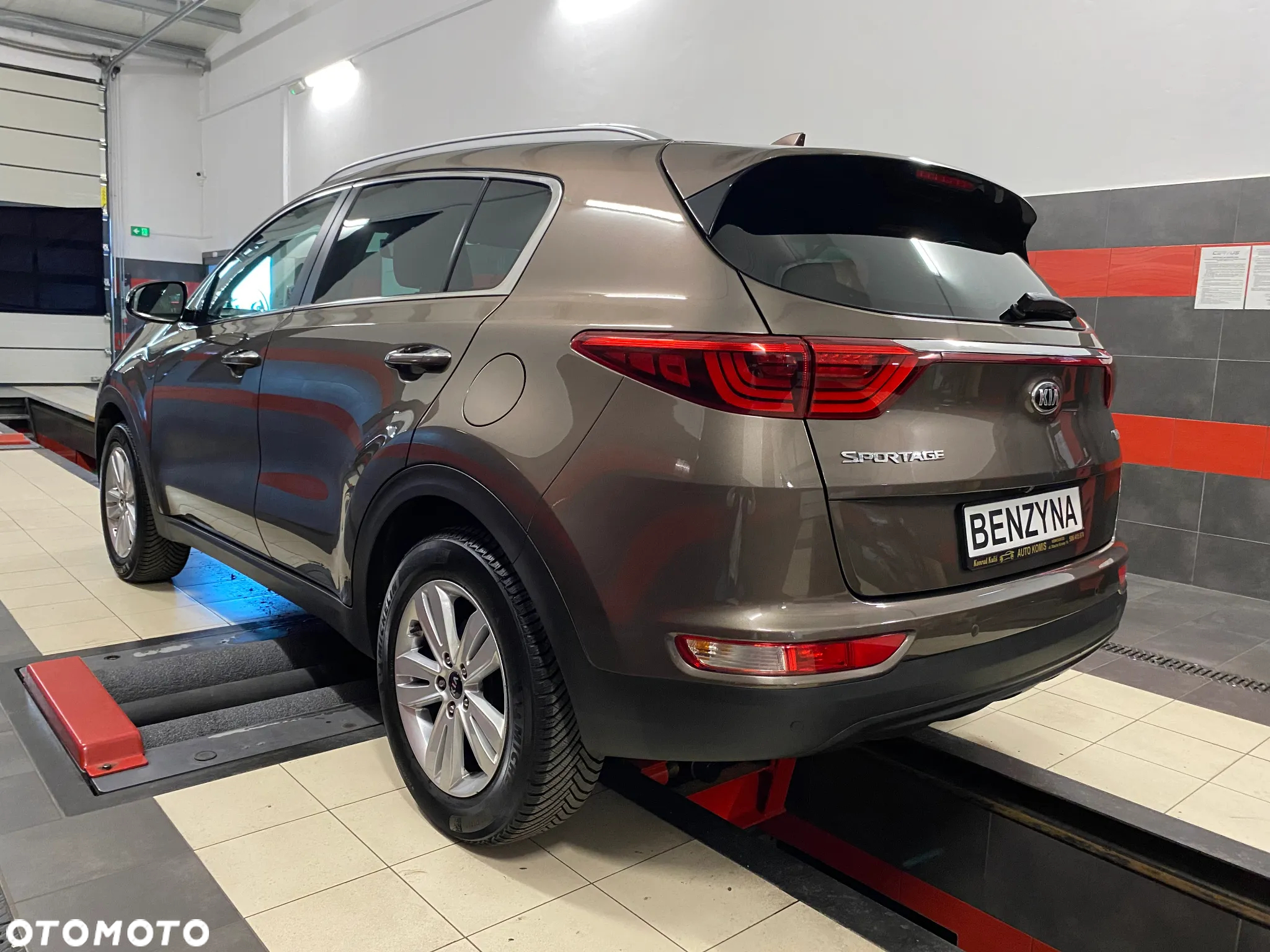 Kia Sportage 1.6 GDI 2WD SPIRIT - 10
