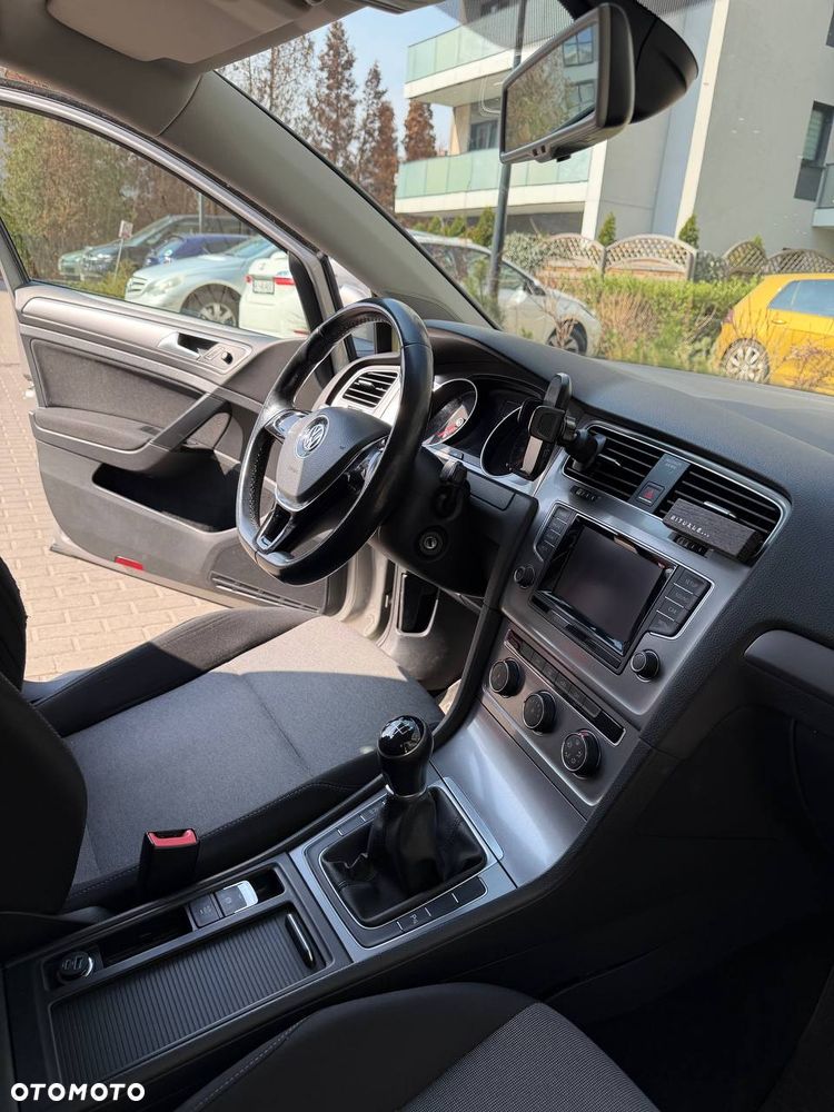 Volkswagen Golf 1.6 TDI BMT Trendline - 11