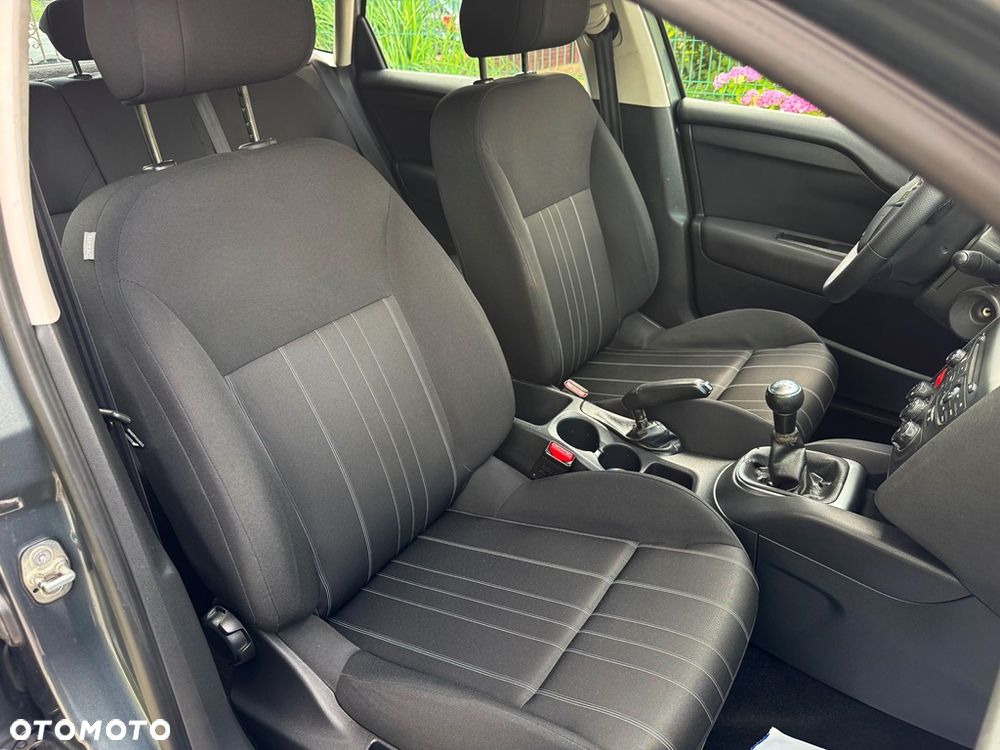 Citroën C4 VTi 120 Attraction - 25