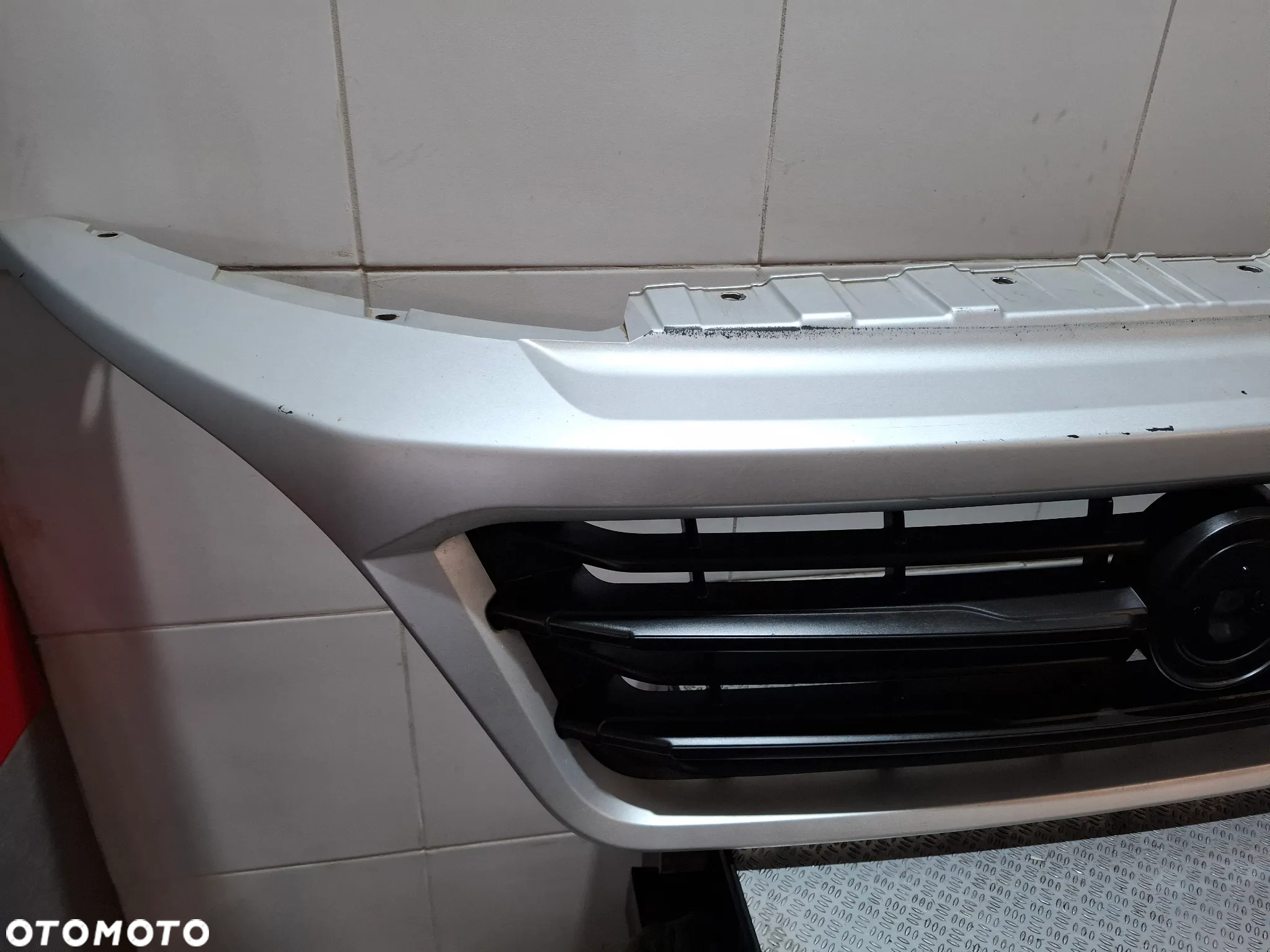 Atrapa grill Fiat Ducato III 2016 rok brak znaczka - 3